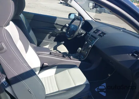 2009 Volvo C30 T5/T5 R-Design z USA, uszkodzony, nr VIN YV1MK672X92143796